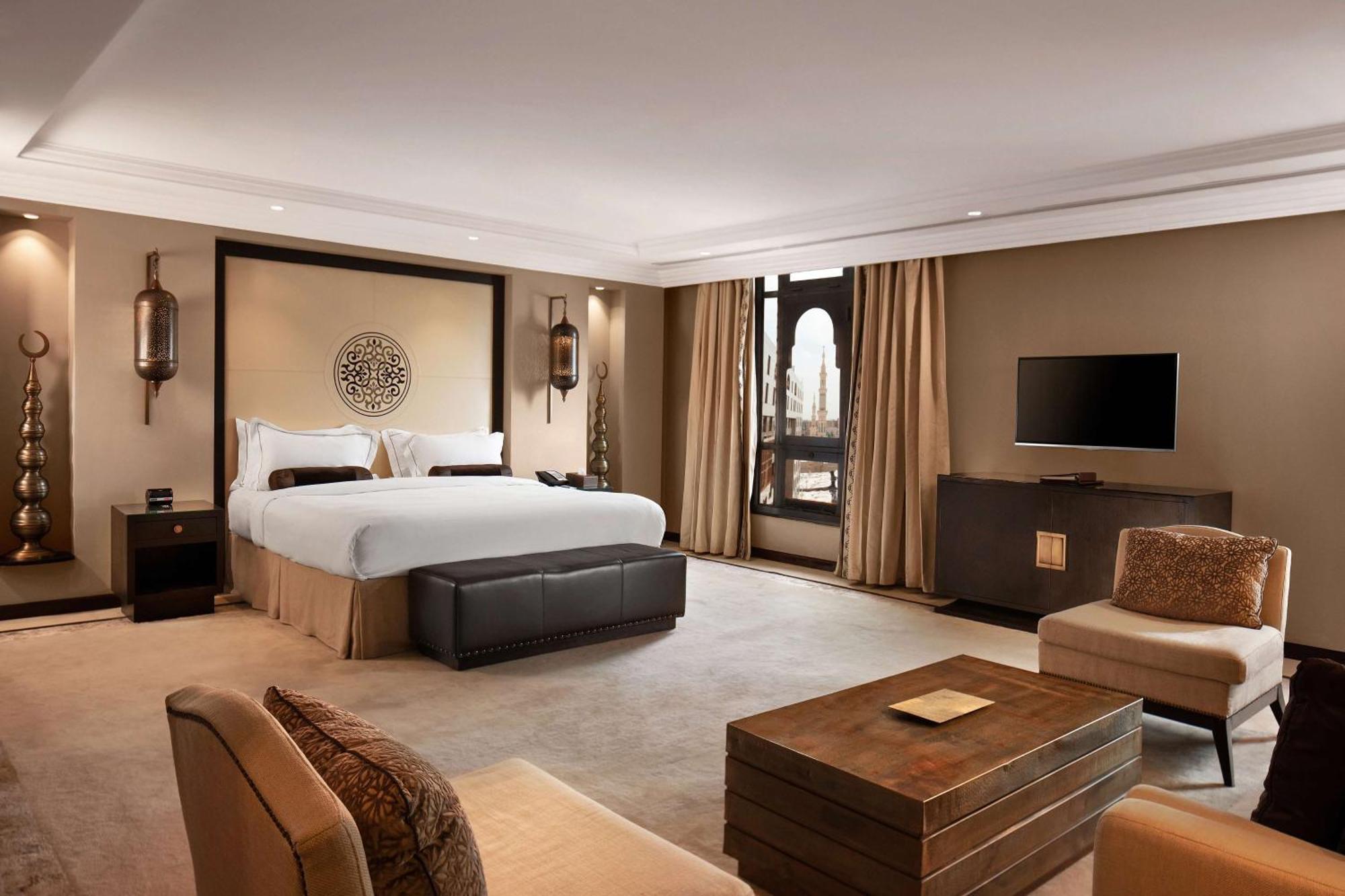 فندق شهد المدينة بإدارة اكور المدينة المنورة المظهر الخارجي الصورة A suite at the Ritz-Carlton, DIFC